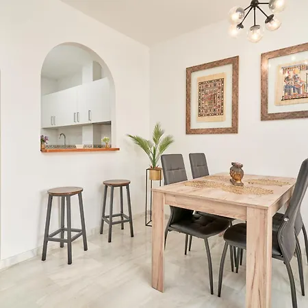 Penthouse Mountain Views A110